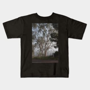 Gum tree in the mist Kids T-Shirt